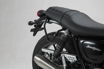 Triumph Street Twin 900 [SW-MOTECH] – Legend side bag system LC detailed view