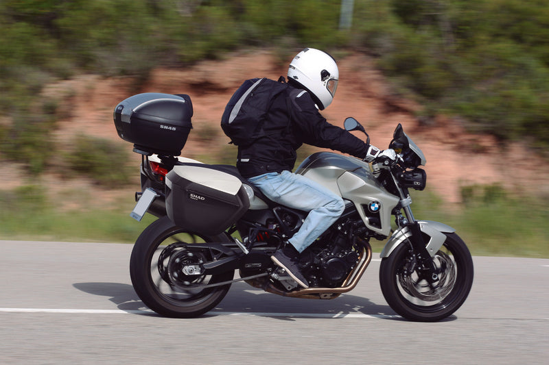 Kymco Ak 550 [SHAD] - SH23 side case black 5kg 23L