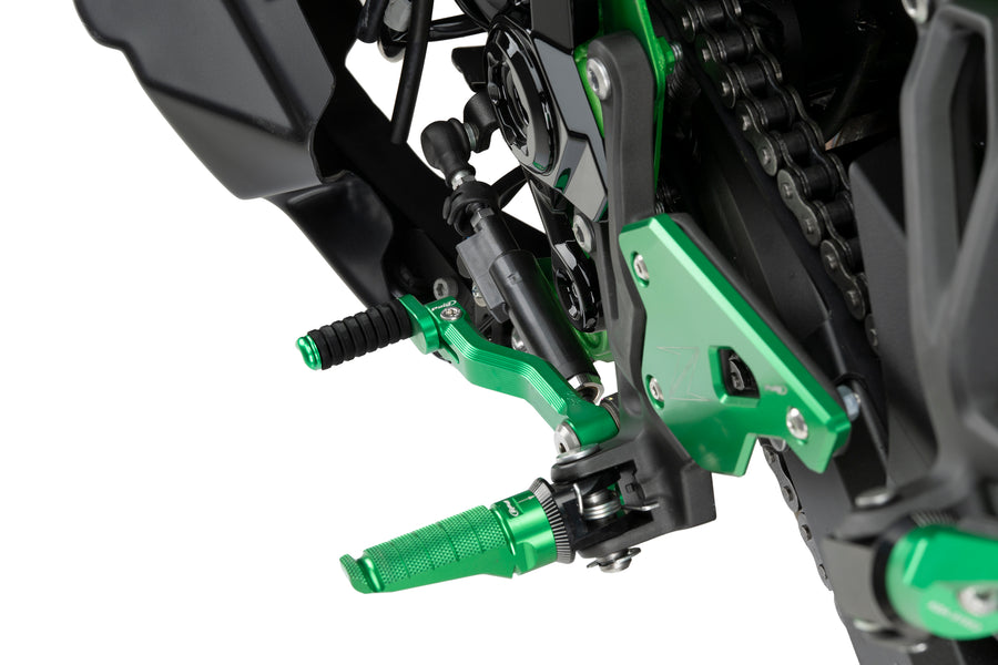 KAWASAKI Z 900 SE [2025] – Touring Screen – Black