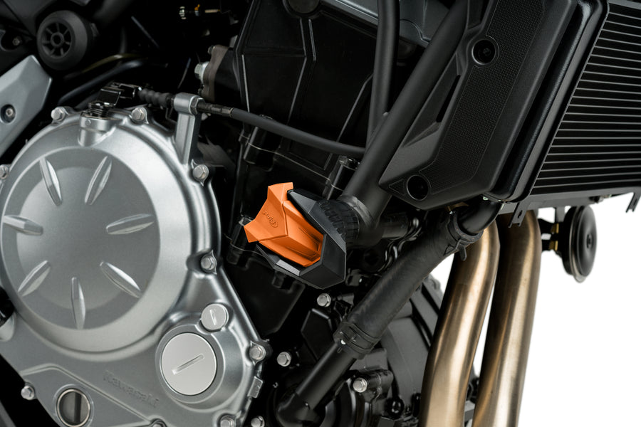 KAWASAKI Z 900 SE [2025] – Crash pads R19 – Black