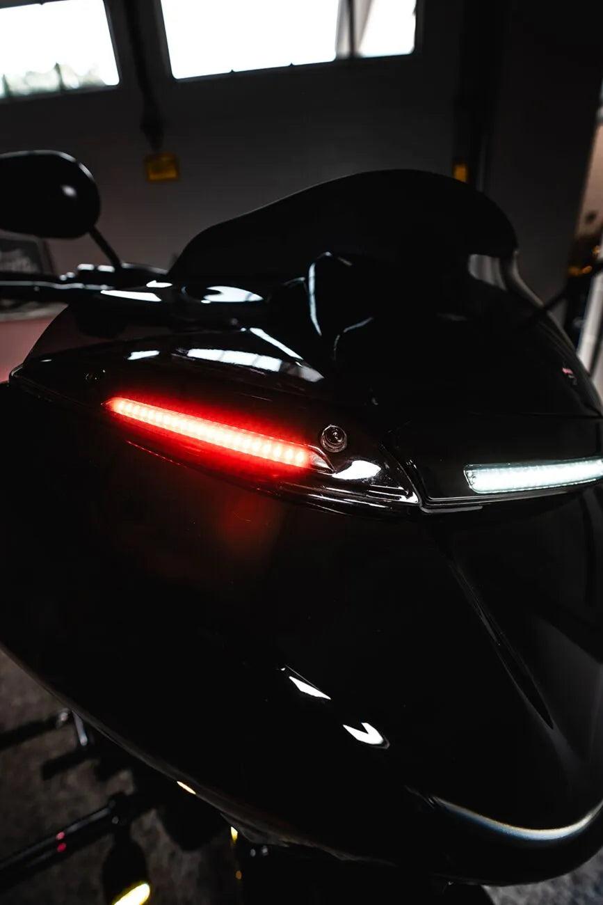 harley-davidson road glide st [CUSTOM DYNAMICS] - Genesis® 4 Dynamic LED Road Glide® windshield strip