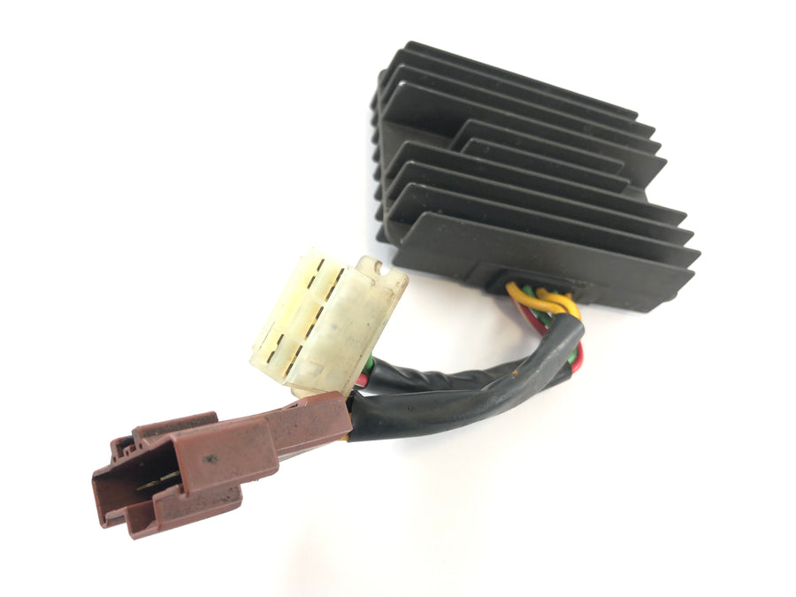 Aprilia RSV 1000 RR Factory [2009] - Regulator
