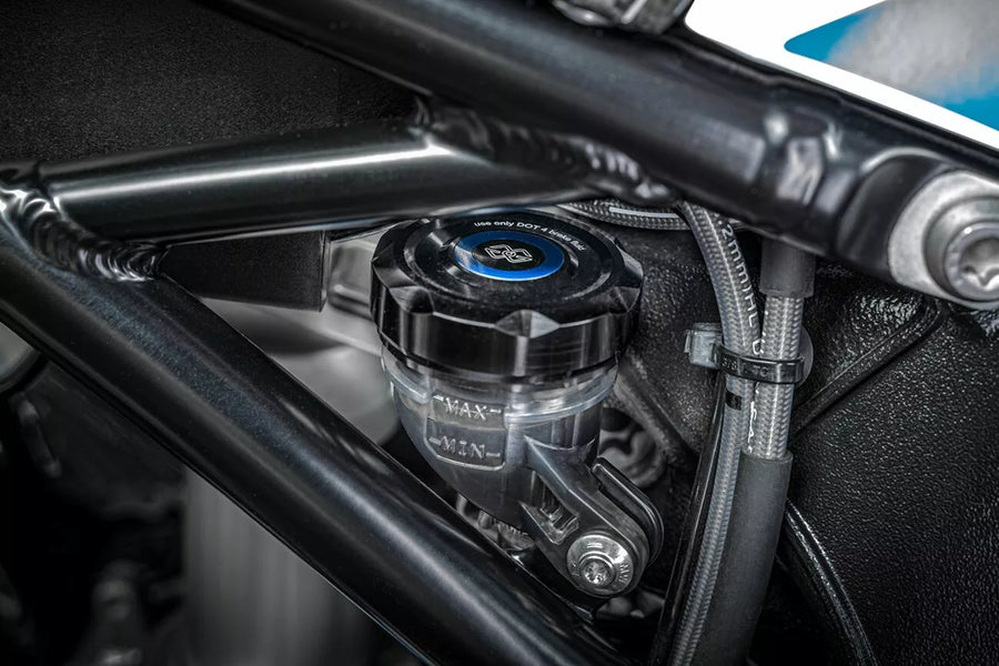 BMW K 1200 GT [Gilles Tooling] - cover for brake fluid containers