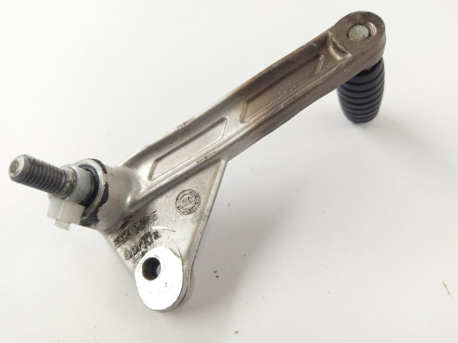 Aprilia RST 1000 Futura [2004] - gear lever