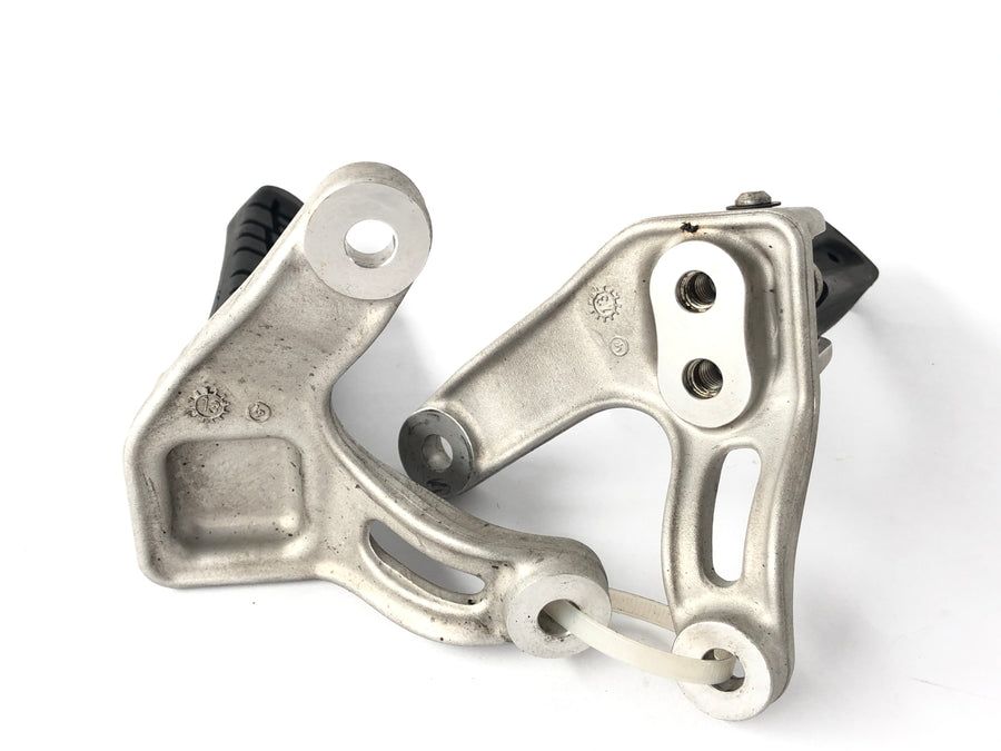 KTM Duke 690 A3 [2012] - Passenger footrests with holder set