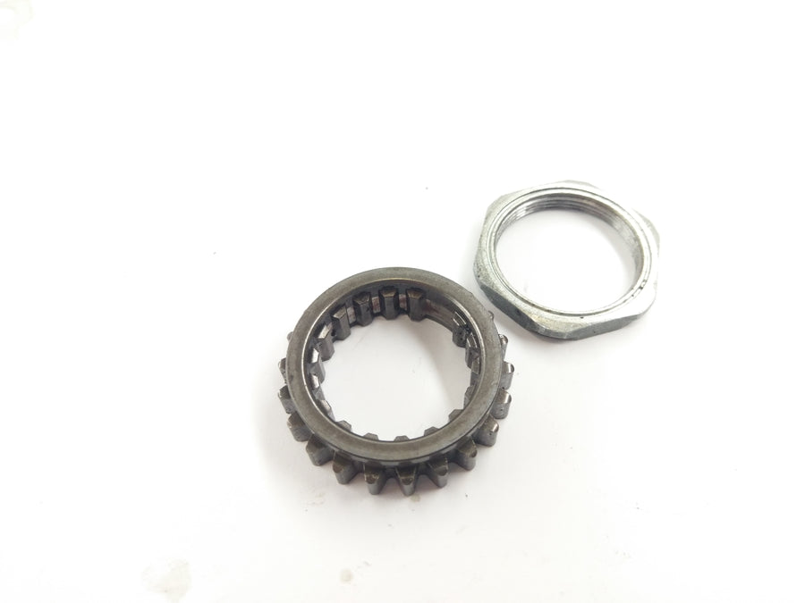 Aprilia RSV4 1000 RK [2010] - Primary drive gear and nut