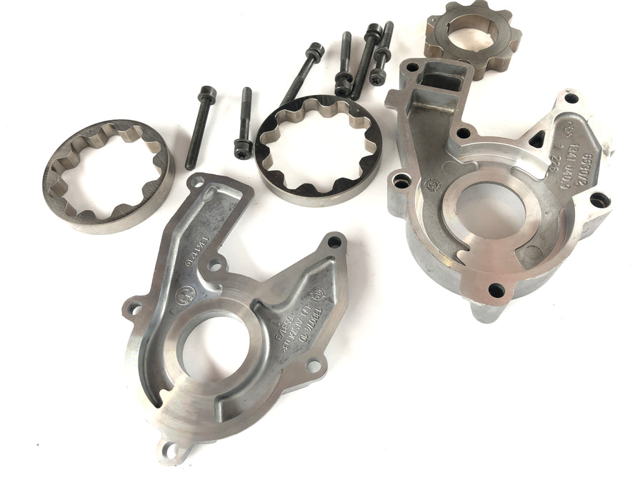 BMW R 1150 R R21 [2002] - Oil pump
