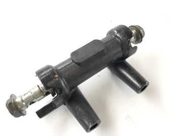Kawasaki ZX9-R ZX900B [1996] - Brake distributor