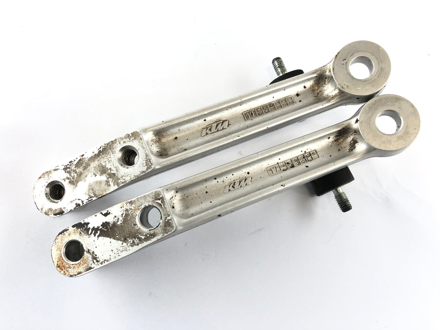 Husqvarna 701 Vitpilen [2018] - Engine mount left and right