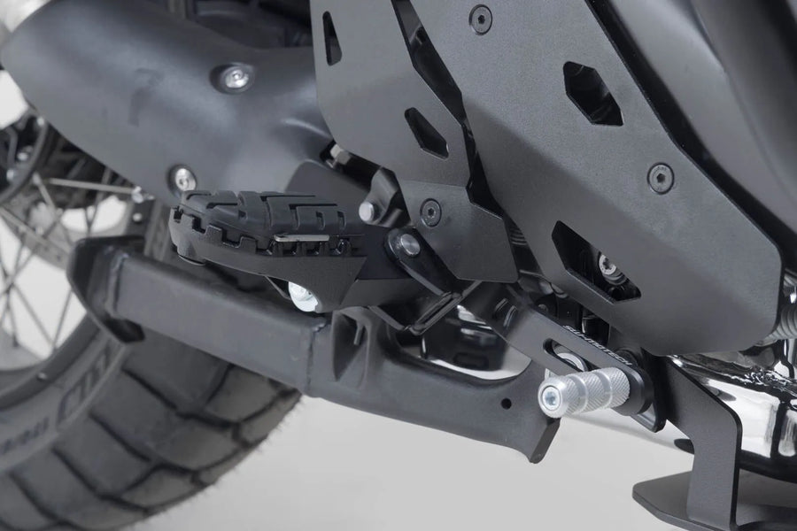 benelli leoncino 500 [SW-MOTECH] – Ion footrest