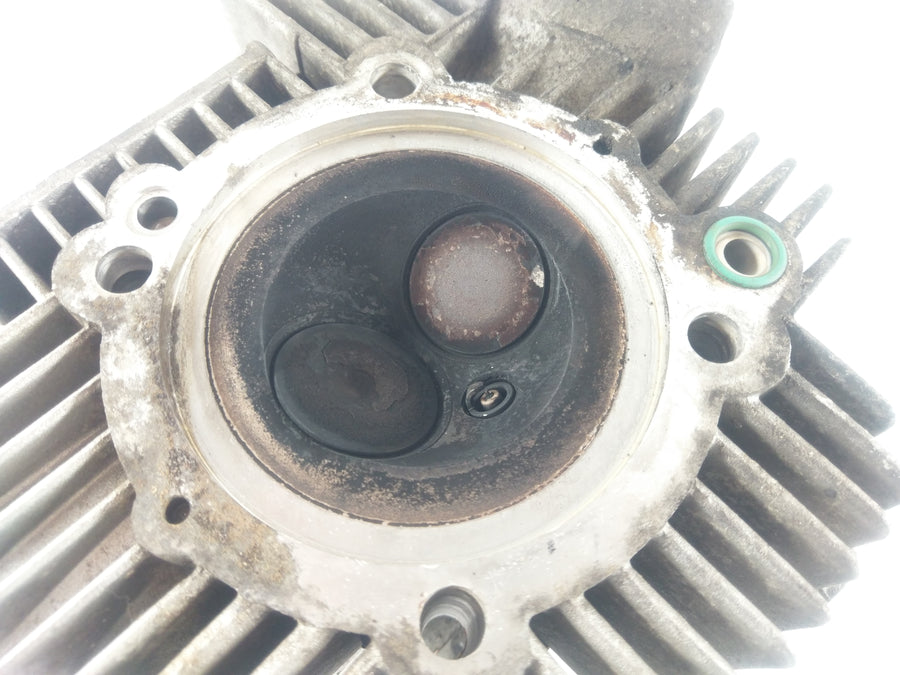 Ducati Monster 600 M600 [1994] - Cylinder head