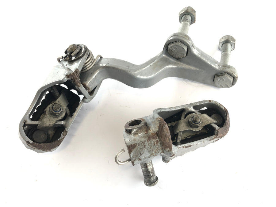 KTM 640 LC4 Prestige [2003] - Driver footrests left and right
