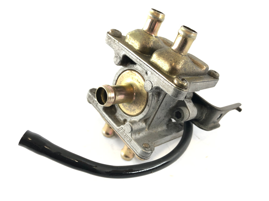 Suzuki Bandit GSF 1200 S WVA9 [2001] - Secondary air valve