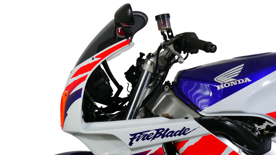 Honda CBR 400 RR NC 29 [1991-]-original shape disc "On"