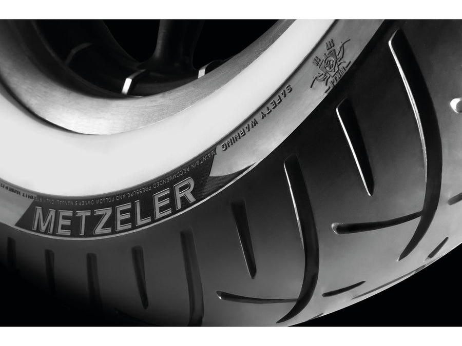 Harley Davidson-Me 888 Marathon Ultra mature MT/90 B-16 72H TL Weißwand