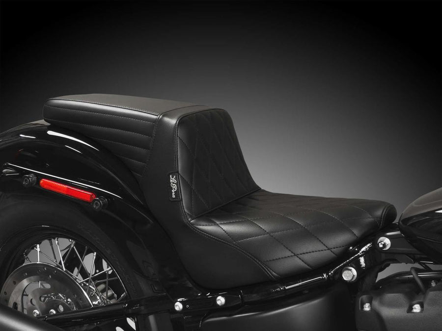 Harley Davidson FLSL [2018-2021]-Kickflip seat basket wave black vinyl