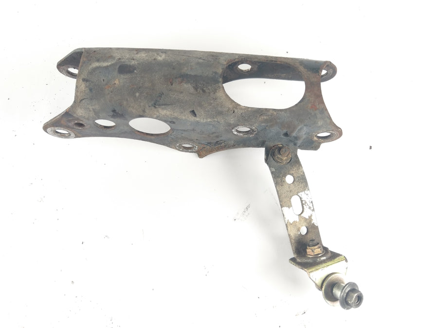 Yamaha XT 550 5Y3 - Engine mount engine mount