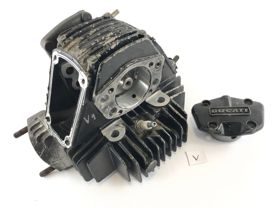 Ducati 900 SS [1993] - Front cylinder head with camshaft