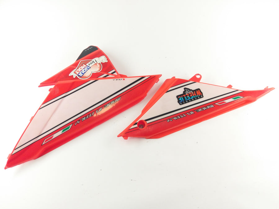 BETA RR 4T 125 LC [2016] - Fairing side panel left and right