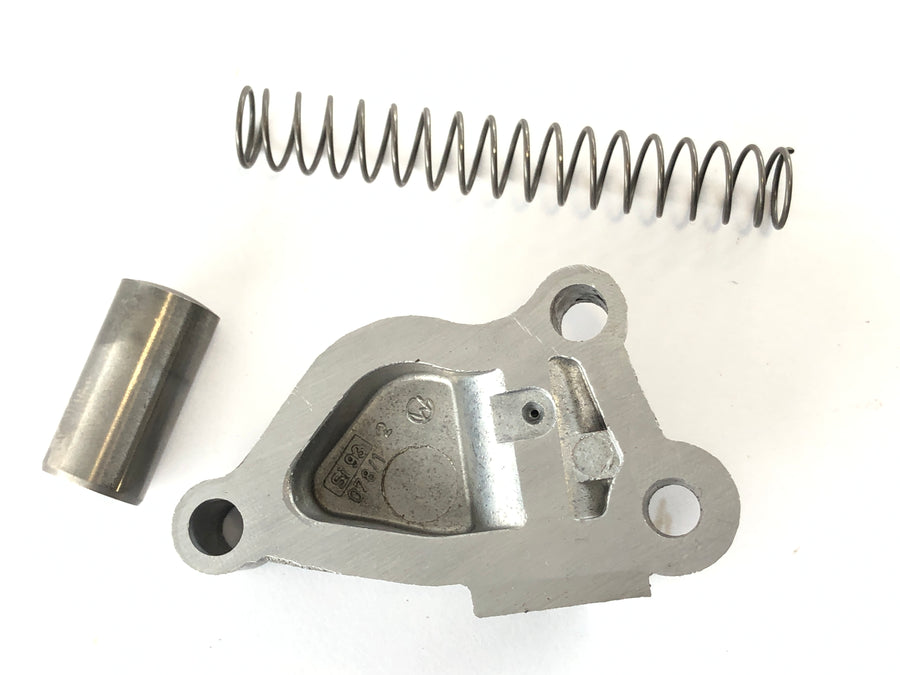 BMW R 1150 GS [2000] - Tax chain tensioner oil pump