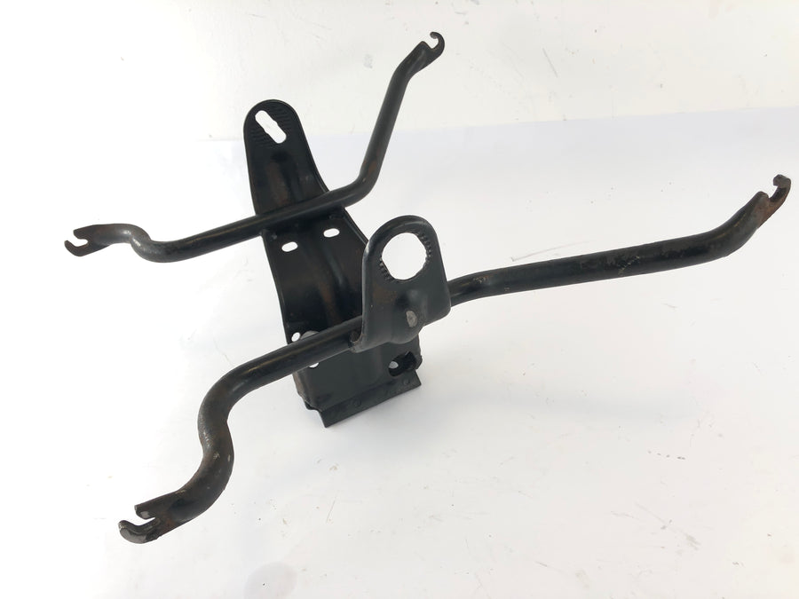 BMW R 100 RT [1979] - Front fairing bracket antler