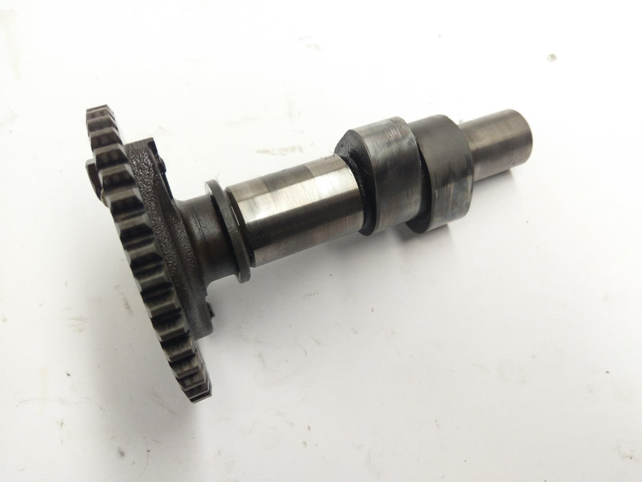 Suzuki Intruder VS 700 VP51A [1986] - Camshaft