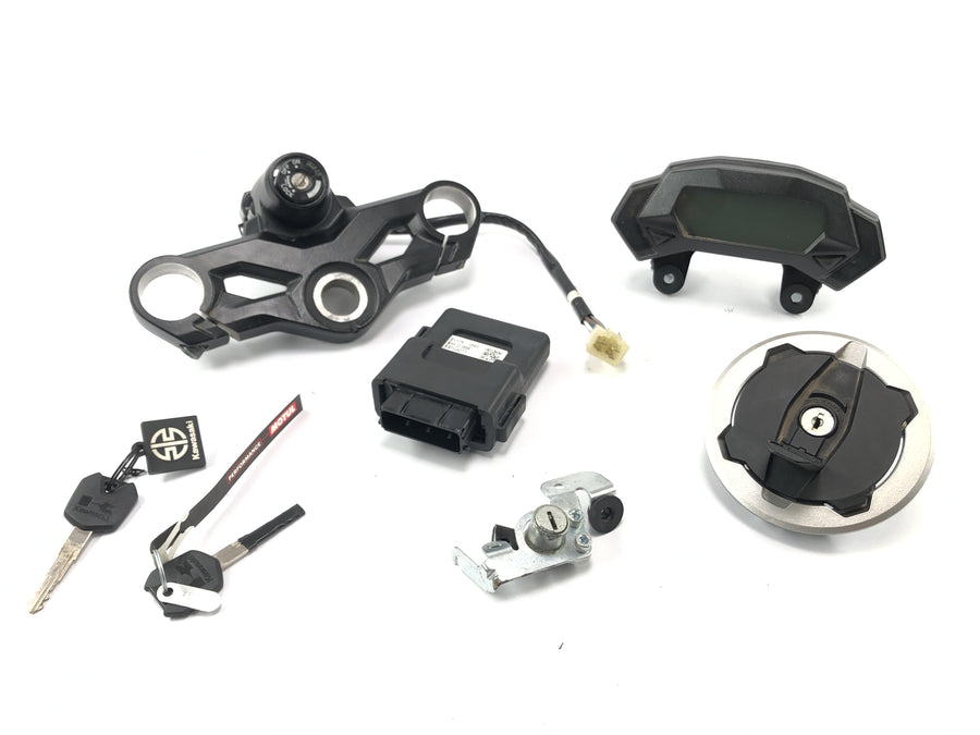 Kawasaki Ninja 125 BX125B [2024] - Lock set with fork bridge