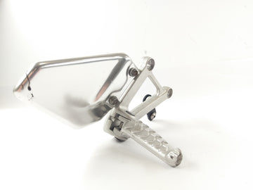 Aprilia RSV 1000 Tuono RP [2005] - Footrest holder and footrest right