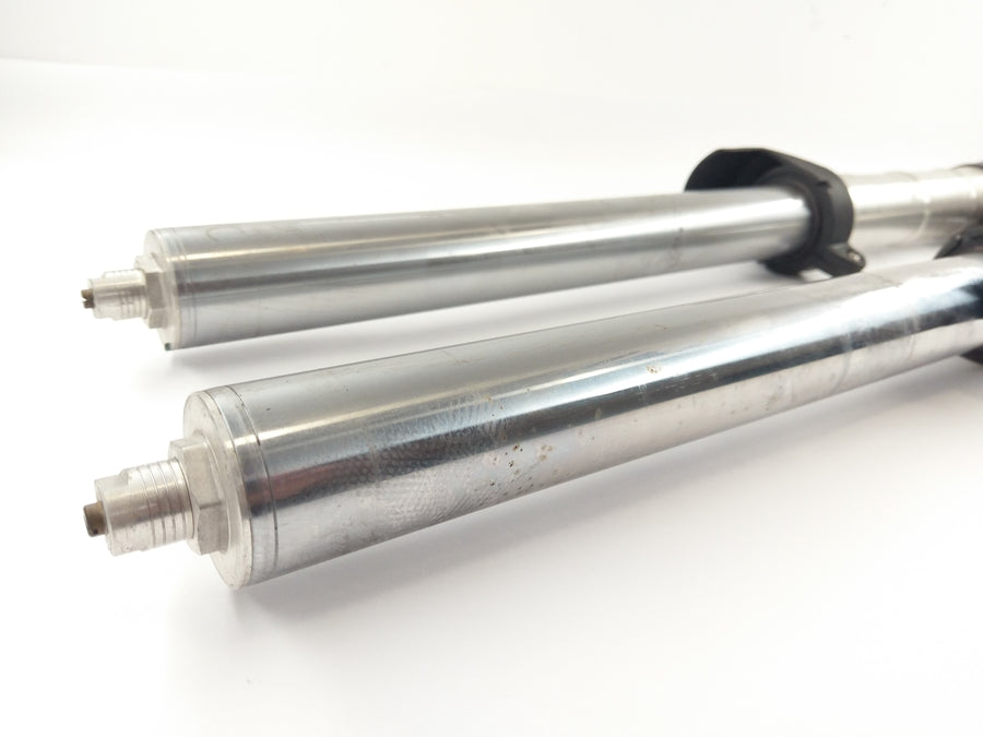 Triumph Daytona 955i T595 [1998] - fork Telegabel - Simmer rings leaks