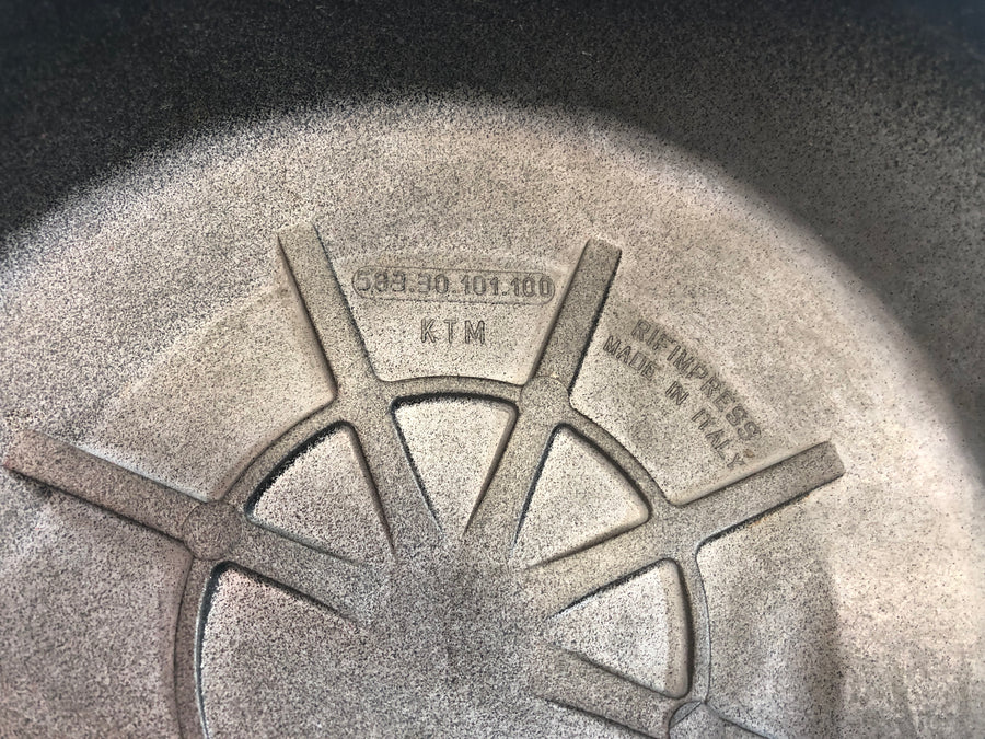 KTM LC4 640 Duke 2 [2001] - Clutch cover engine cover
