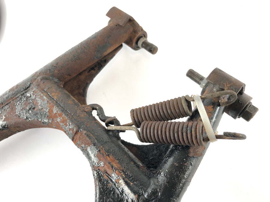 Suzuki GT 250 X7 [1978] - Center stand with spring