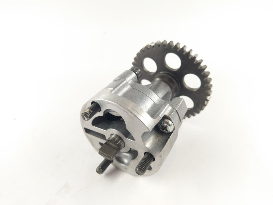 Yamaha YZF 750R 4HN [1995] - Oil pump