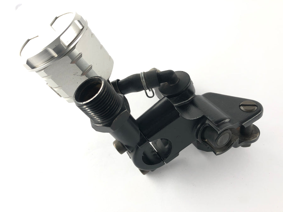Triumph Speed ​​Triple 1050 515NJ [2006] - Brake pump with brake fluid reservoir GSG