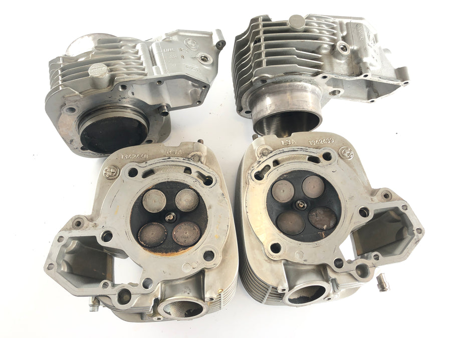 BMW R 1150 R R21 [2002] - Cylinder with piston and cylinder heads set