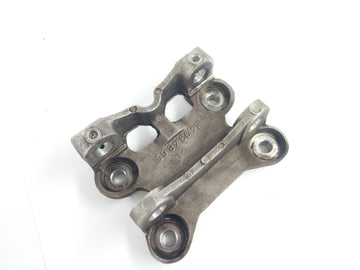 Moto Guzzi Mille GT [1990] - rocker arm bearing block cylinder head