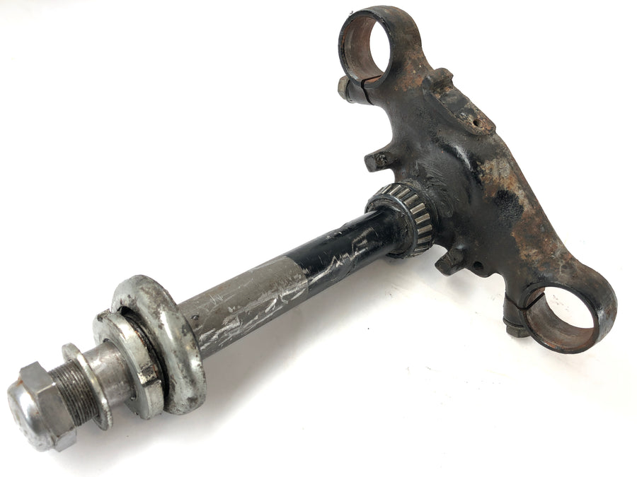 Honda CB 550 F [Super Sport] - lower triple clamp