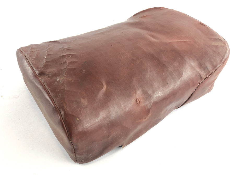 Moto Guzzi Guzzino 65 [Hispania Motoleggera] - Passenger seat pad