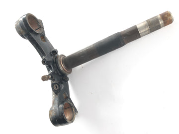 Yamaha XS 650 Type 447 [1975] - lower triple clamp