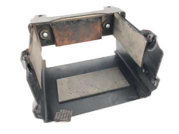 Suzuki Intruder VL 1500 AL [2000] - Battery compartment - 0