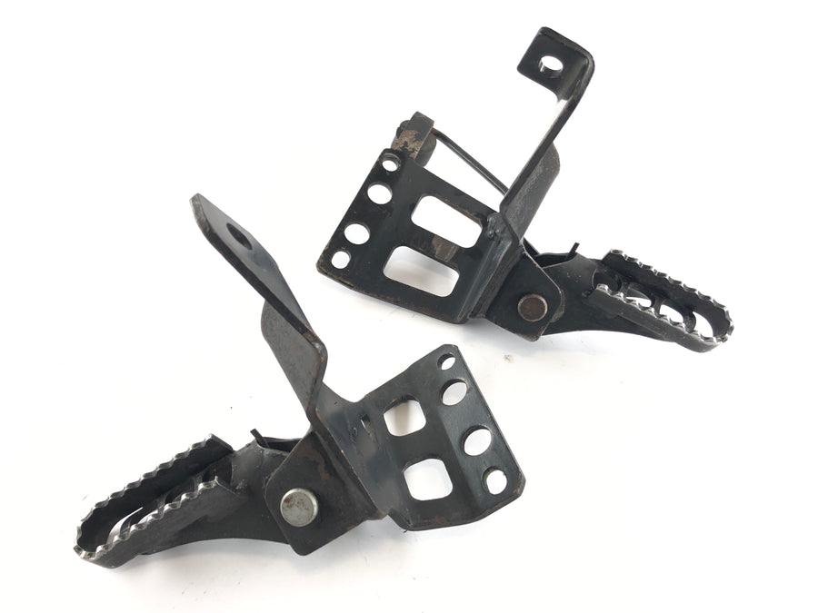 BMW F 650 GS R13 [2000] - Footrests Driver footrests with holder left right
