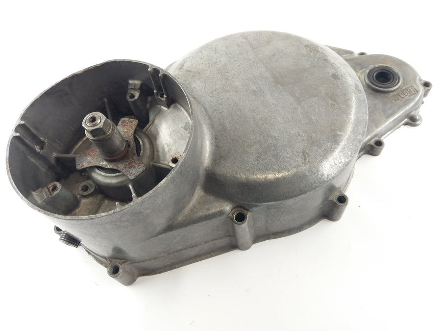 Suzuki GT 550 [1978] - Clutch cover engine cover