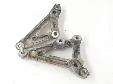 Honda CX 500 E PC06 [1982] - Footrest holder front