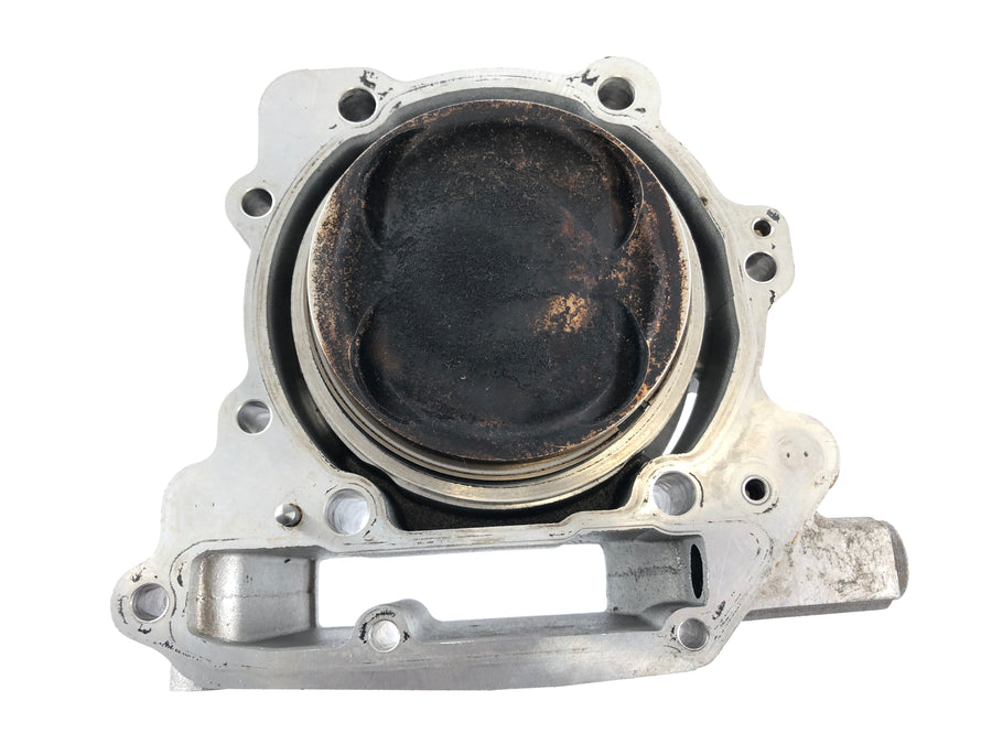 Can Am Spyder SM5 [2009] - Front Cylinder with Piston