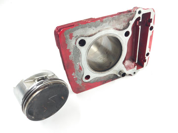 Honda XLV 750 R RD01 [1983] - Cylinder with piston at the front - 0