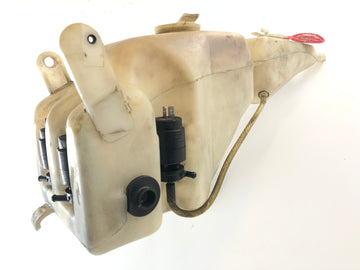 BMW M 535i E28 [1986] - Windshield washer fluid reservoir - 0