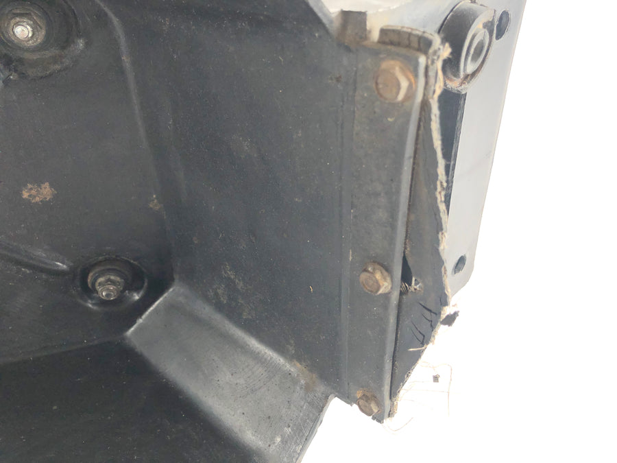 Ducati Paso 750 [1990] - Rear substructure splash guard