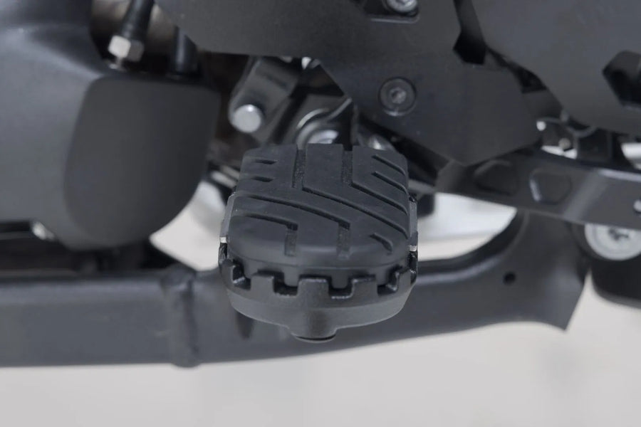 benelli leoncino 500 [SW-MOTECH] – Ion footrest