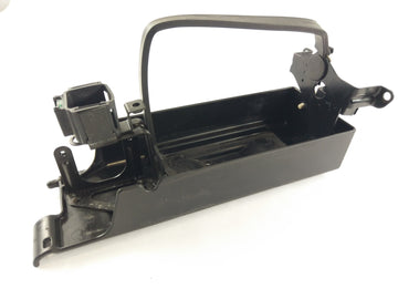 Kawasaki ZX-12R ZXT20A [2004] - Battery compartment