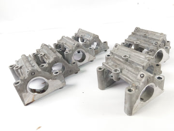 Honda VFR 750 F RC24 [1986] - Camshaft brackets - 0