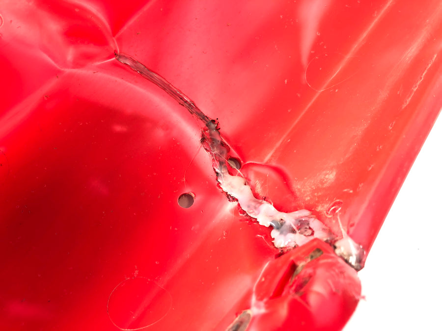 Honda CRF 450 R [2003] - Rear fender with crack